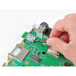 Замена платы Bluetooth для Nintendo Wii