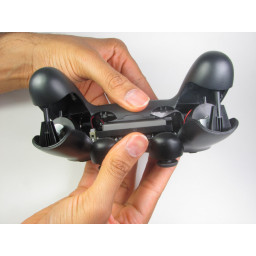 Разборка контроллера DualShock 4