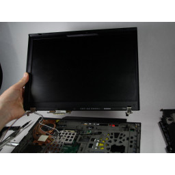 Замена экрана Lenovo ThinkPad T500