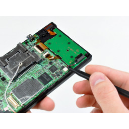 Замена материнской платы Nintendo DSi